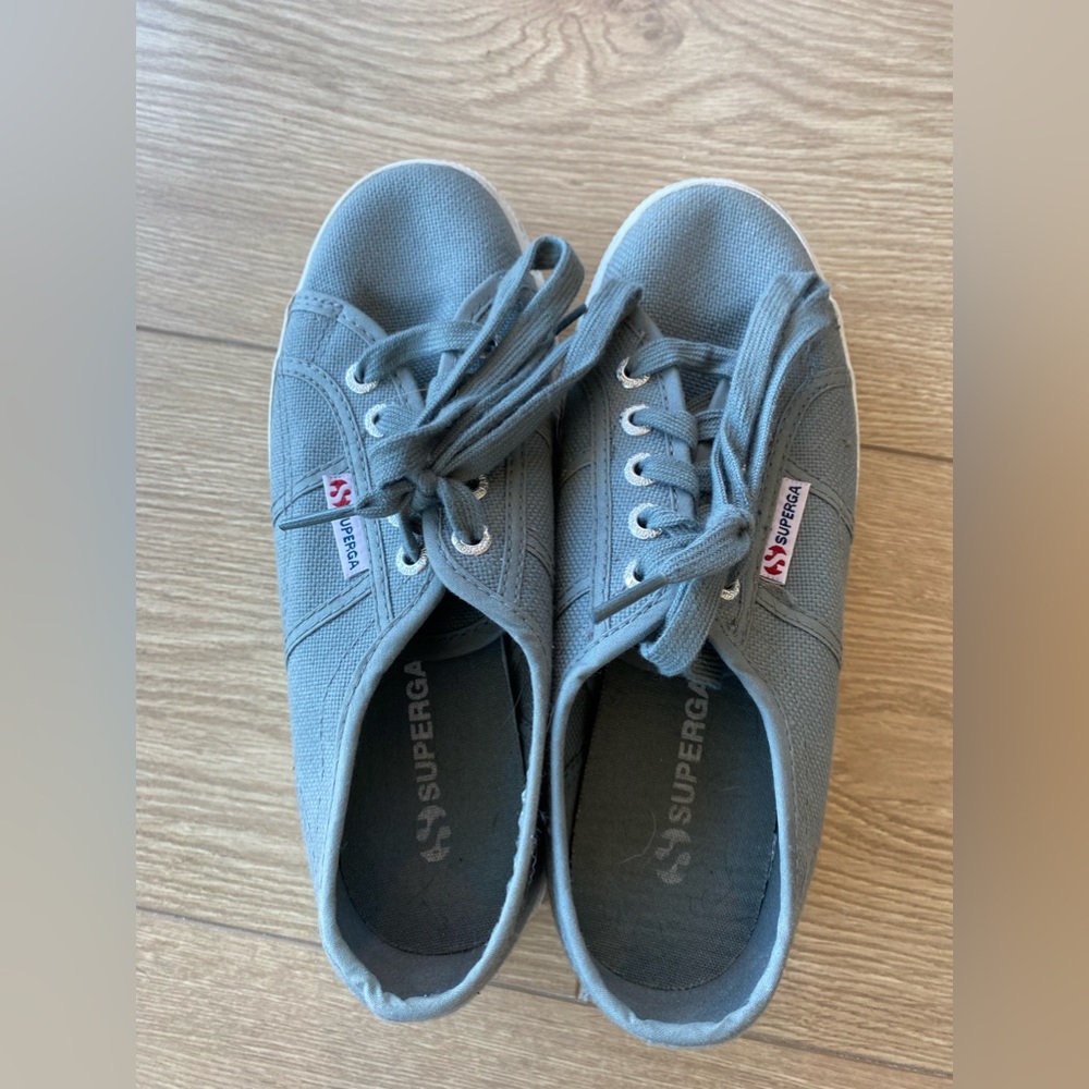 Superga gray platform sneakers worn twice to reach the pedals in a car:)